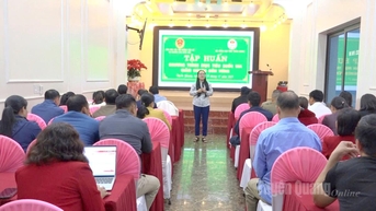 100 học viên được tập huấn nâng cao kỹ năng về công tác giảm nghèo