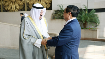 នាយករដ្ឋមន្ត្រីនៃរដ្ឋគុយវ៉ែតបានធ្វើជាអធិបតីក្នុងពិធីស្វាគមន៍នាយករដ្ឋមន្ត្រី Pham Minh Chinh។