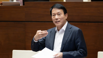 រដ្ឋមន្ត្រី​ក្រសួង​សន្តិសុខ​សាធារណៈ​ពន្យល់​ពី​សំណើ​ដំឡើង​កាមេរ៉ា​ក្នុង​បន្ទប់​អ្នក​ដំណើរ