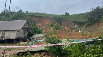 Mưa lớn gây ngập lụt một số khu vực trên địa bàn tỉnh Đắk...