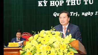 សមមិត្ត Le Hong Vinh ត្រូវបានជ្រើសរើសឲ្យកាន់តំណែងជាប្រធានគណៈកម្មាធិការប្រជាជនខេត្ត Quang Tri។