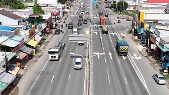 អ្នកបើកបរជាច្រើននៅតែមានការភ័ន្តច្រឡំនៅថ្ងៃដំបូងនៃការអនុវត្តការបែងចែកគន្លងផ្លូវជាតិថ្មីលេខ៥១។