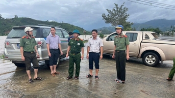 Bảo đảm an toàn tuyệt đối cho giáo viên, học sinh mùa mưa lũ