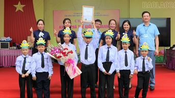 Trường Tiểu học và THCS Yên Thắng tổ chức ngoại khóa "Khám phá thế giới AI quanh em"