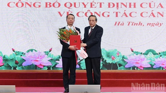 សមមិត្ត Phan Thien Dinh ត្រូវបានផ្ទេរ និងតែងតាំងឱ្យកាន់តំណែងជាលេខារងគណៈកម្មាធិការបក្សខេត្ត Ha Tinh។