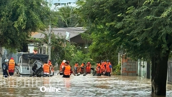 Đội Chữa cháy và cứu nạn, cứu hộ khu vực 8 đưa 89 người ra khỏi vùng nguy hiểm