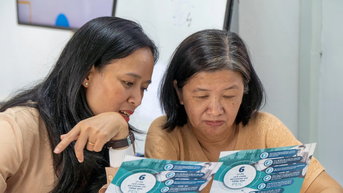 គ្រូ - អណ្តាតភ្លើងមិនចេះចប់៖ បេះដូងនៃសេចក្តីប្រាថ្នានាពេលអនាគត