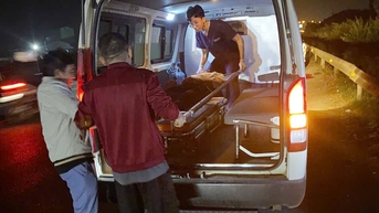 Cấp cứu kịp thời nam thanh niên bất tỉnh cạnh quốc lộ 5