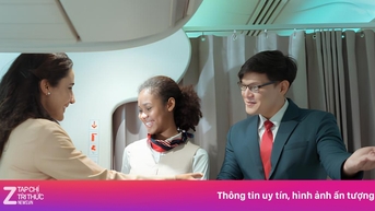 Vì sao tiếp viên hàng không đứng chào ở cửa máy bay?