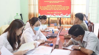 Chi trả bồi thường cho người dân thuộc dự án Khu tái định cư Đường tỉnh 827E