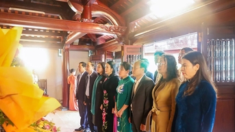 Trang trọng lễ giỗ lần thứ 85 của chí sĩ yêu nước Phan Bội Châu