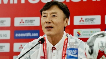 HLV tuyển Lào: 'Chúng tôi không quá tập trung vào Xuân Son'