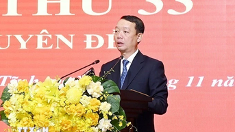 Ông Phan Thiên Định được bầu giữ chức Chủ tịch Ủy ban Nhân dân tỉnh Hà Tĩnh