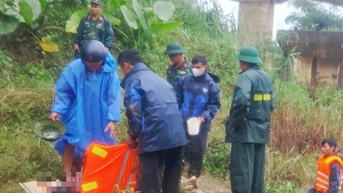 Tìm thấy thi thể nạn nhân bị lũ cuốn trôi tại xã Hiệp Đức