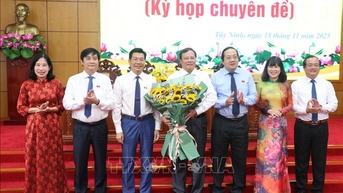 លោក Le Van Han ត្រូវបានបោះឆ្នោតជ្រើសរើសឲ្យកាន់តំណែងជាប្រធានគណៈកម្មាធិការប្រជាជនខេត្ត Tay Ninh។