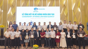 កំពង់ផែ Da Nang អភិវឌ្ឍជំនាញភាពជាអ្នកដឹកនាំសម្រាប់បុគ្គលិកសំខាន់ៗ