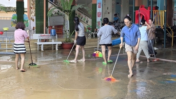 Khanh Hoa៖ សាលារៀន​លិច​ដោយ​ភក់ កន្លែង​ជាច្រើន​ផ្តល់​ពេល​ទំនេរ​បន្ថែម​ដល់​សិស្ស