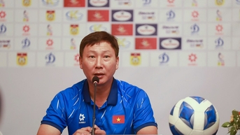 HLV Kim Sang-sik hy vọng Xuân Son sẽ ghi bàn vào lưới của Lào