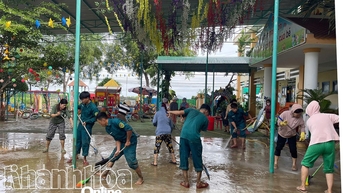 Xã Nam Cam Ranh khẩn trương khắc phục hậu quả gió lớn và mưa lũ