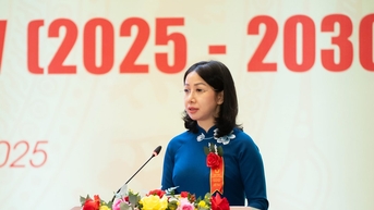 ប្រធានអគ្គនាយកដ្ឋាន Phan Thi Thuy Linh៖ ធ្វើត្រាប់តាមវប្បធម៌អចិន្ត្រៃយ៍នៅកន្លែងធ្វើការ