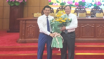 លោក Le Van Han ត្រូវបានបោះឆ្នោតជ្រើសរើសជាប្រធានគណៈកម្មាធិការប្រជាជនខេត្ត Tay Ninh។