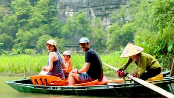 Ninh Binh - ជាទិសដៅដ៏ទាក់ទាញសម្រាប់រោងកុន និងអាពាហ៍ពិពាហ៍លំដាប់ខ្ពស់។