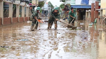 Dựng 'lá chắn thép' bảo vệ nhân dân trong thiên tai