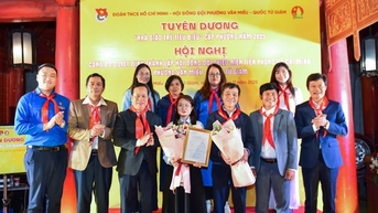 Thành lập Hội đồng Đội và tuyên dương nhà giáo trẻ tiêu biểu phường Văn Miếu - Quốc Tử Giám