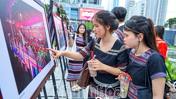 Đa sắc màu cộng đồng các dân tộc Việt Nam