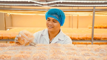 យុវជនបញ្ឆេះភាពច្នៃប្រឌិត