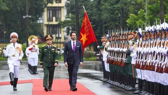 នាយឧត្តមសេនីយ៍ Phan Van Giang បានស្វាគមន៍ និងជួបពិភាក្សាការងារជាមួយឧបនាយករដ្ឋមន្ត្រី និងជារដ្ឋមន្ត្រីក្រសួងការពារជាតិស្លូវ៉ាគី។