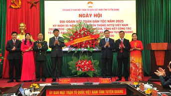 Tưng bừng Ngày hội Đại đoàn kết toàn dân tộc tại Tuyên Quang