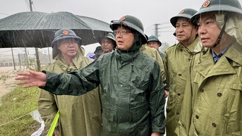 Phó Thủ tướng Hồ Quốc Dũng: Di dời dân ngay trong ngày, tuyệt đối không để xảy ra thiệt hại về người