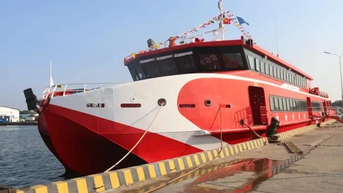 Lâm Đồng: Tạm ngưng toàn bộ tàu cao tốc ra đảo Phú Quý do thời tiết xấu