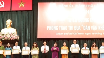 TP Hồ Chí Minh tuyên dương 221 điển hình “Dân vận khéo” năm 2025