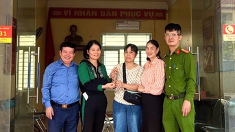 Cựu chiến binh phường Lê Chân nhặt được dây chuyền vàng, trả lại người đánh rơi