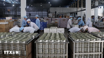 Tập trung ưu tiên giữ vững ổn định kinh tế vĩ mô, thúc đẩy xuất khẩu