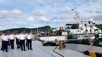 Kiểm tra hệ thống doanh trại của Bộ Tư lệnh Vùng Cảnh sát biển 4