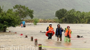Xã Tu Bông: Di dời kịp thời 19 hộ dân đến nơi an toàn
