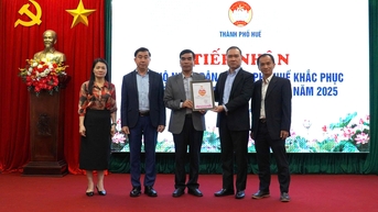 Các tổ chức, doanh nghiệp tiếp tục hỗ trợ giúp Huế khắc phục hậu quả thiên tai