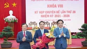 លោក Tran Huu Thuy Giang កាន់តំណែងជាអនុប្រធានគណៈកម្មាធិការប្រជាជនទីក្រុង Hue