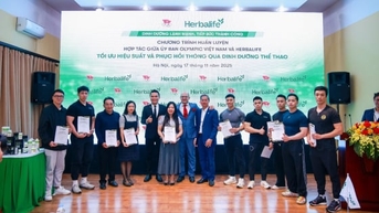 ក្រុមហ៊ុន Herbalife Vietnam សម្របសម្រួលការបណ្តុះបណ្តាលសម្រាប់គ្រូបង្វឹក និងអត្តពលិក