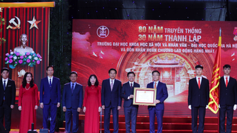 សាកលវិទ្យាល័យវិទ្យាសាស្ត្រសង្គម និងមនុស្សសាស្ត្រ ទទួលបានមេដាយការងារថ្នាក់ទី១