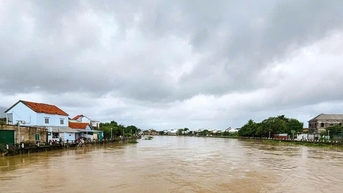 Đỉnh lũ trên sông Dinh Ninh Hòa có thể tương đương lũ lịch sử năm 1986