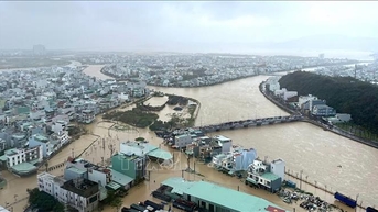 ភូមិកុមារ SOS Quy Nhon ដាច់ឆ្ងាយដោយសារទឹកជំនន់