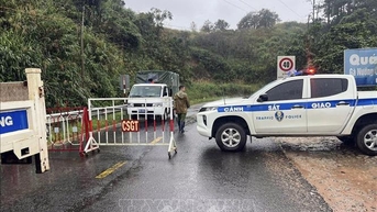 Khanh Hoa: Ngoan Muc Pass មានការបាក់ដីដ៏គ្រោះថ្នាក់ថ្មីចំនួន 4