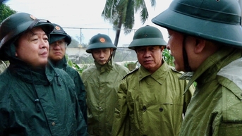 Lũ tiệm cận mức lịch sử, Phó thủ tướng yêu cầu Đắk Lắk khẩn trương cứu dân