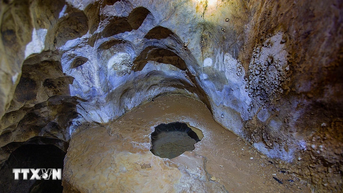 Khám phá “kỳ quan trong lòng núi” giữa đại ngàn vùng Mường cổ