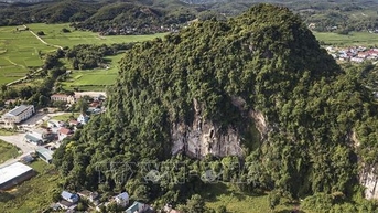 Phê duyệt Nhiệm vụ lập Quy hoạch bảo quản, tu bổ, phục hồi Di tích khảo cổ quốc gia đặc biệt Hang xóm Trại và Mái đá làng Vành