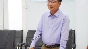 Phó Chủ tịch UBND tỉnh Nguyễn Ngọc Sâm làm việc với Công ty Cổ phần Lọc hóa dầu Bình Sơn